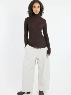MJ Watson - Cashmere Turtleneck in Walnut