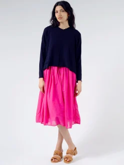 MJ Watson - V Neck Pullover in Navy