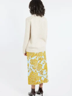 MJ Watson - V-Neck Sweater in Natural