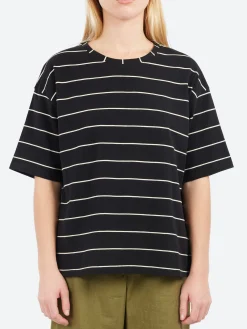 Neirami - Regular S/S Riga T-Shirt in Nero