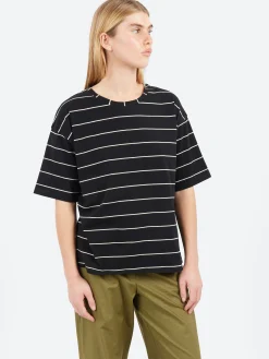 Neirami - Regular S/S Riga T-Shirt in Nero