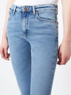 Nudie Jeans - Mellow Mae in Bluebird
