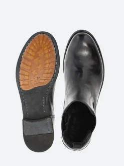 Officine Creative - Lison 29 Chelsea Boots in Nero Ignis