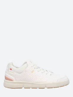 On - The Roger Centre Court in White/Wood