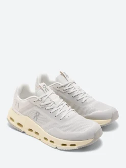 On - Women's Cloudnova Form 2 in Wolf and Cream
