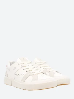 On - Women's The Roger Clubhouse in White and Sand