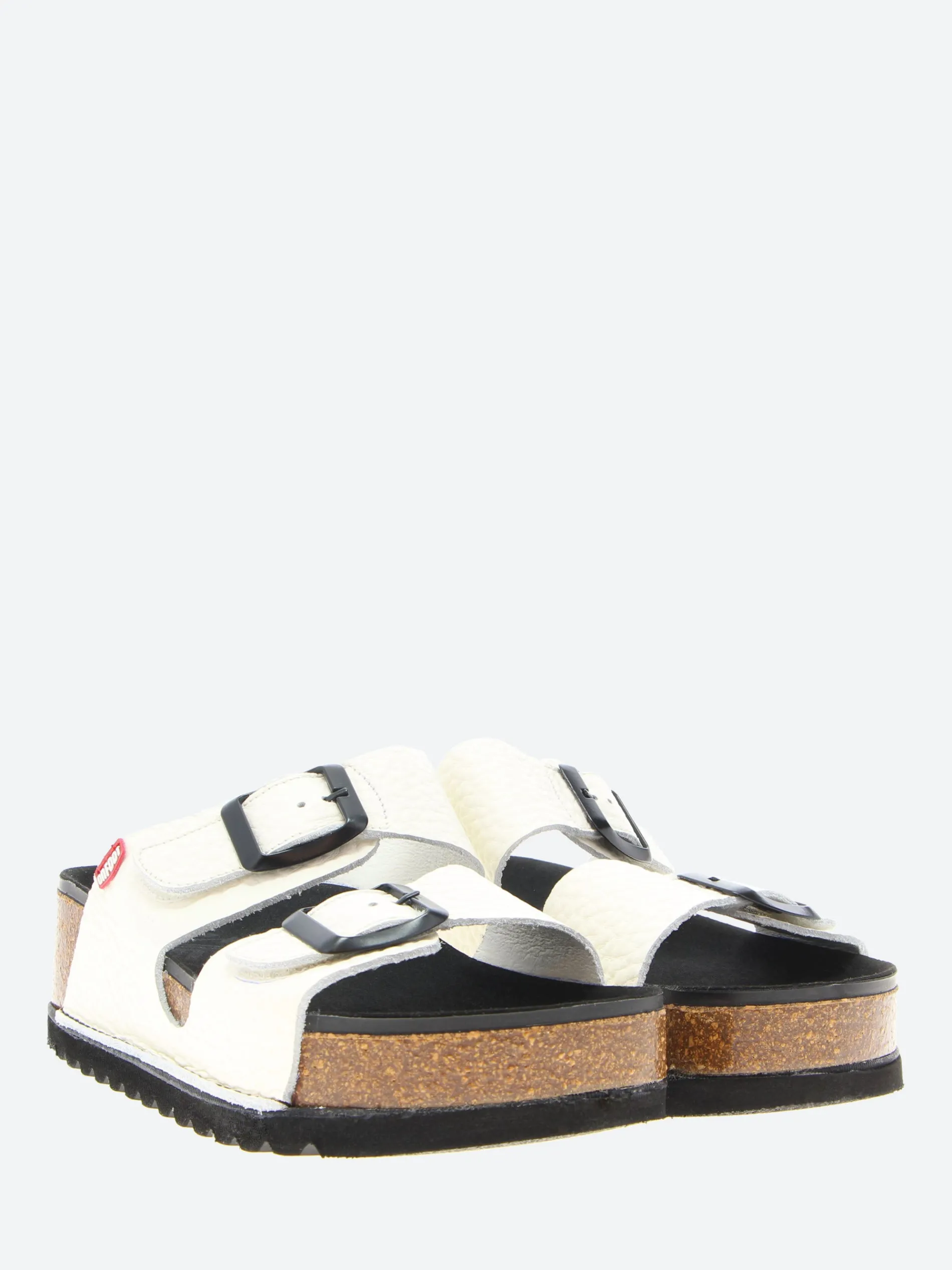 Onfoot - Naoshima Sandals in White