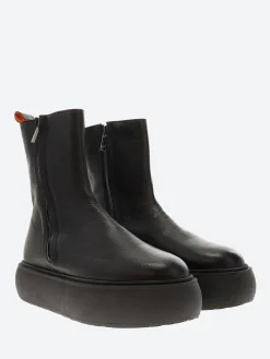 Open Closed - Marta 04 in Black Antares