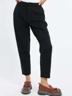 Pas de Calais - Flannel Taper Pants in Black
