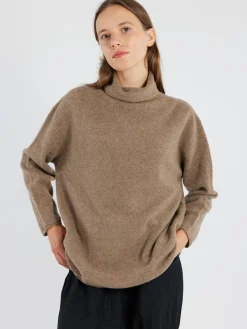 Pas de Calais - Wool Turtleneck in Brown