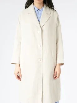 Pomandere - Single-Breasted Coat in Pearl