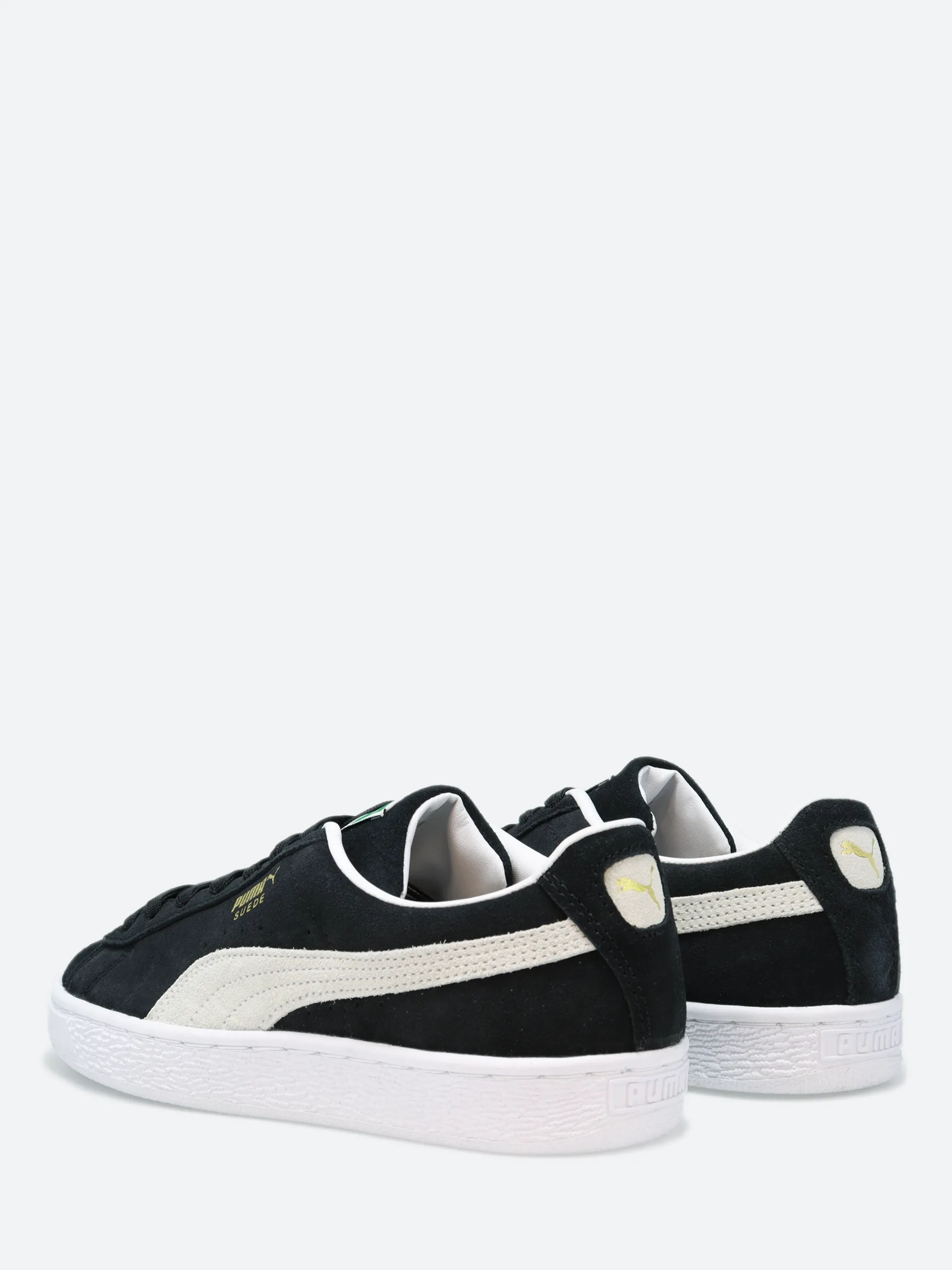 Puma - Women's Suede Classic XXI in Black and White