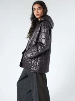 Quartz Co. - Emily Lightweight Hooded Quilted Jacket in Black