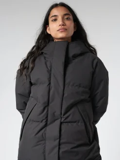 Quartz Co - Ines in Black