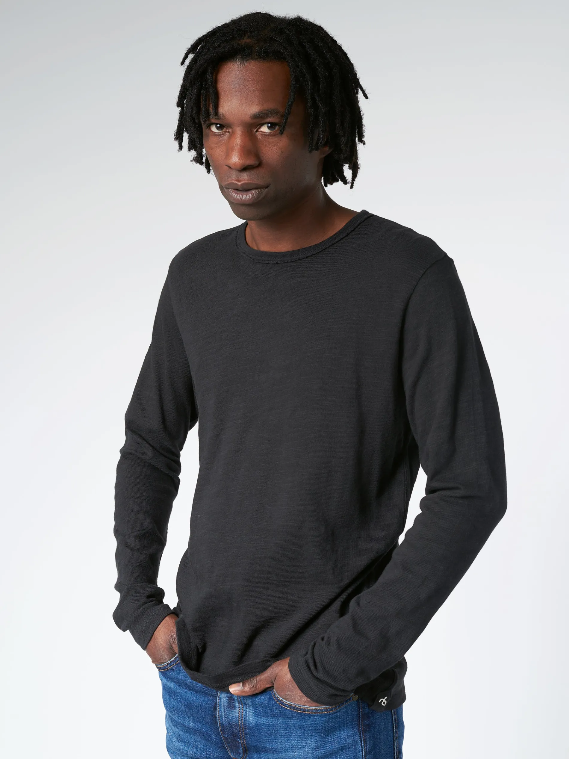 Rag & Bone - Classic Flame Long Sleeve Tee in Black