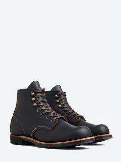 Red Wing - Blacksmith in Black Prairie