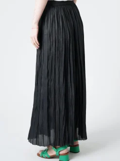 Roberto Collina - Pleated Skirt in Nero