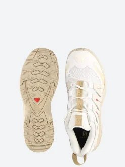 Salomon - XA PRO 3D LA YAUTE in White, White Pepper and High Risk Red