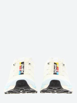 Salomon - XT-6 in Vanilla, Blue and Aqua