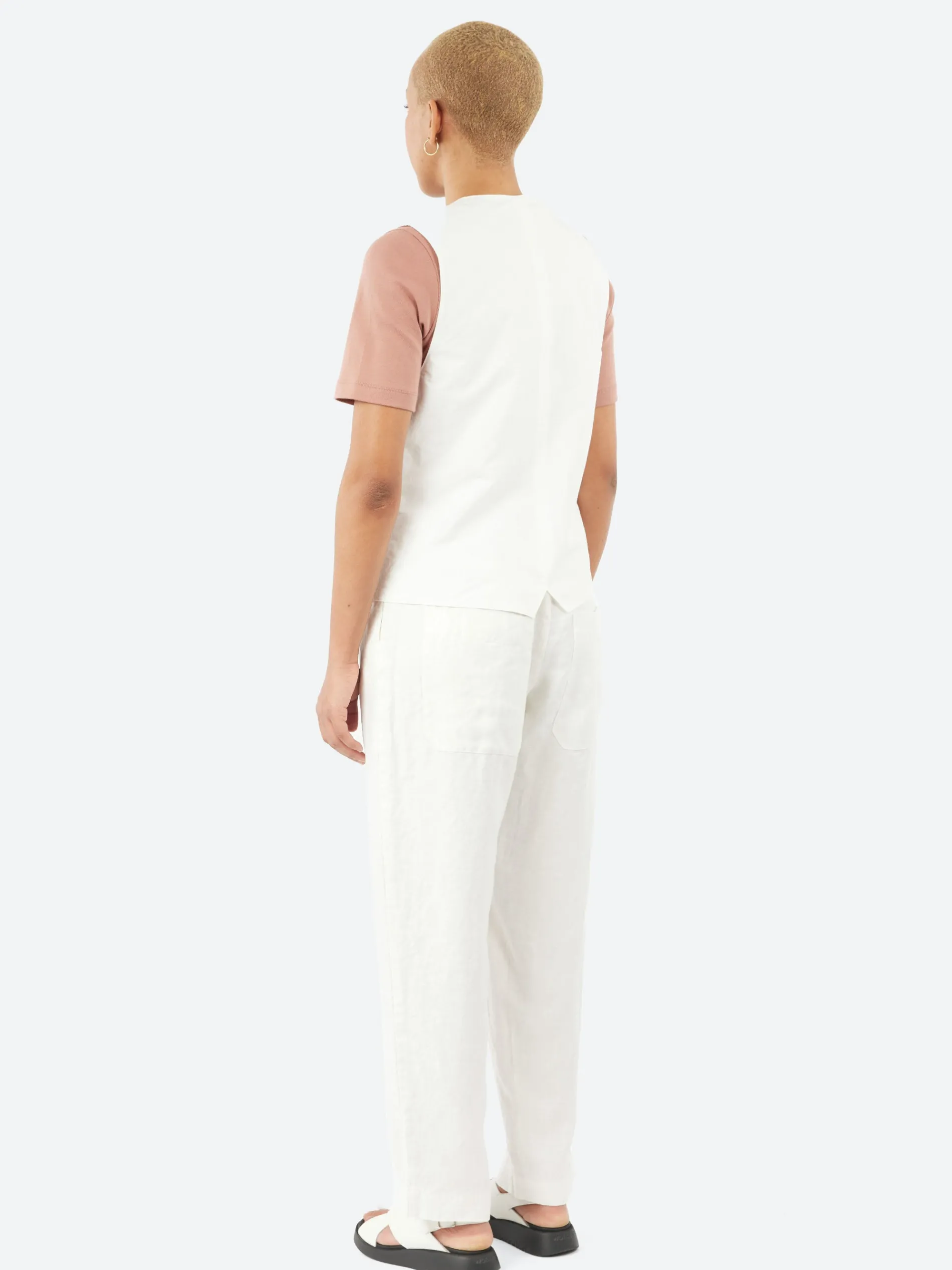 Sarahwear - Shirring Embroidery Poplin Vest in White
