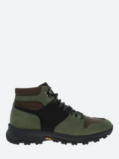 Sesa - Anchorage in Olive