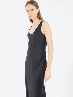 Silk Laundry - Scoop Neck Dress in Black