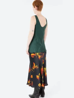 Silk Laundry - Scoop Neck Tank in Scarab