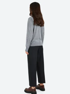 Soeur - Derek V-Neck Sweater in Gris Chine