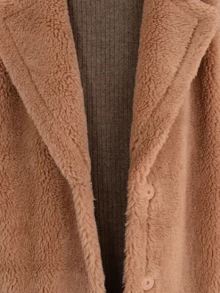 Stand Studio - Maria in Sand