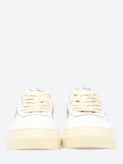 Stepney Workers Club - Pearl S-Strike in White and Putty