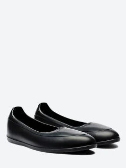 Swims - Classic Overshoe in Black