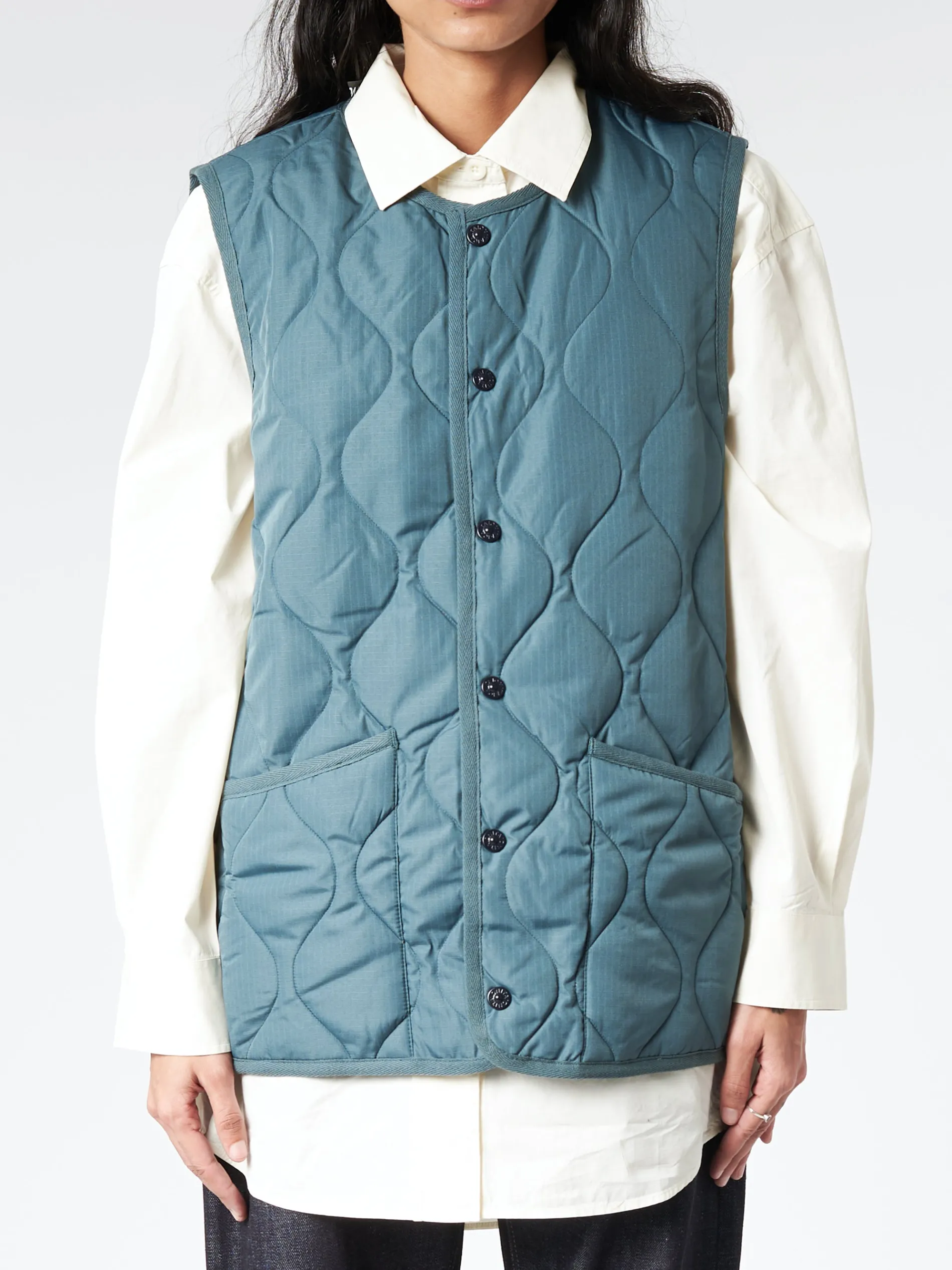TAION - Military Crew Neck Down Vest in Dark Green
