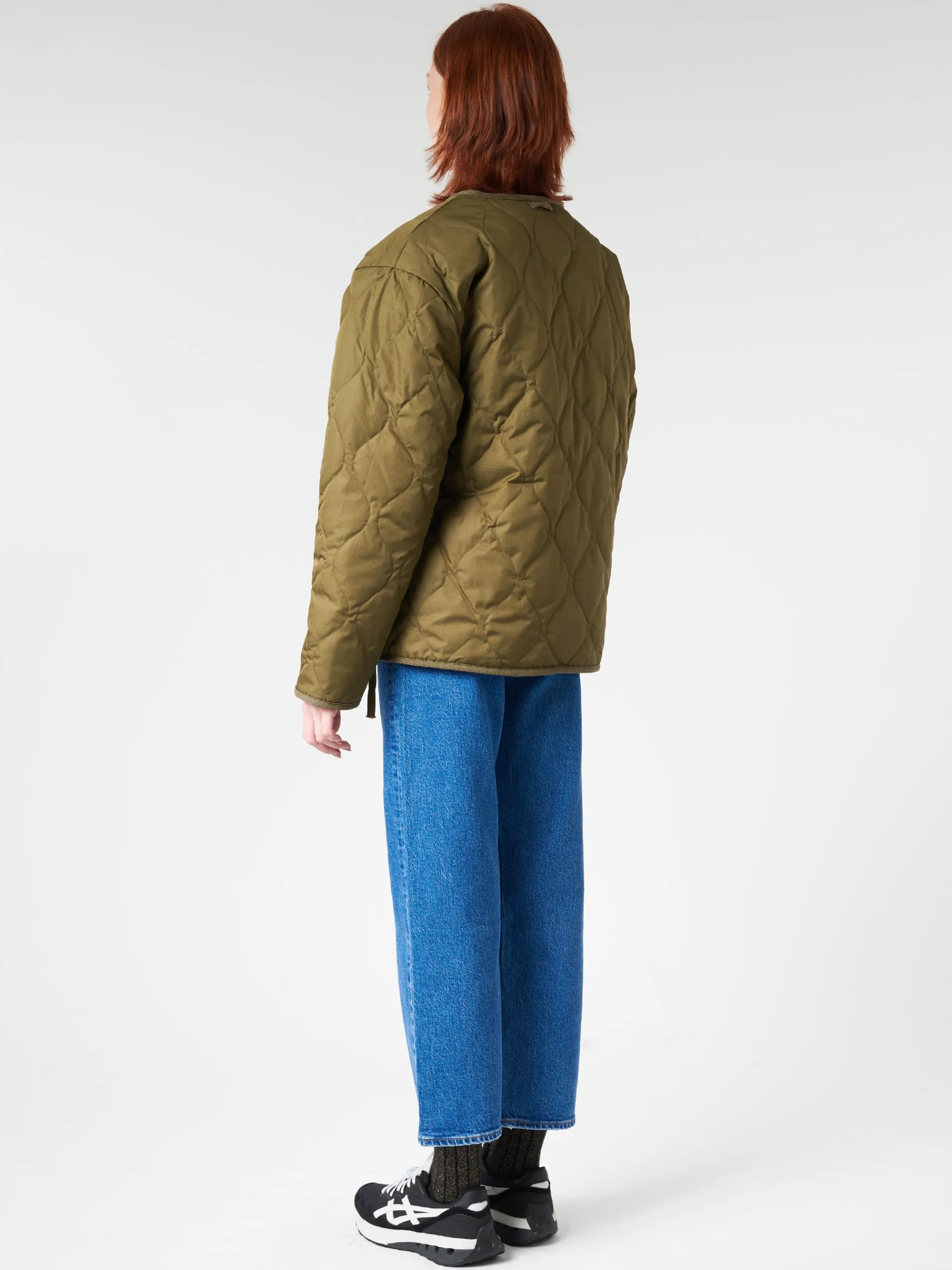 Taion - Military Reversible Crew Neck Down Jacket in Olive and Cream