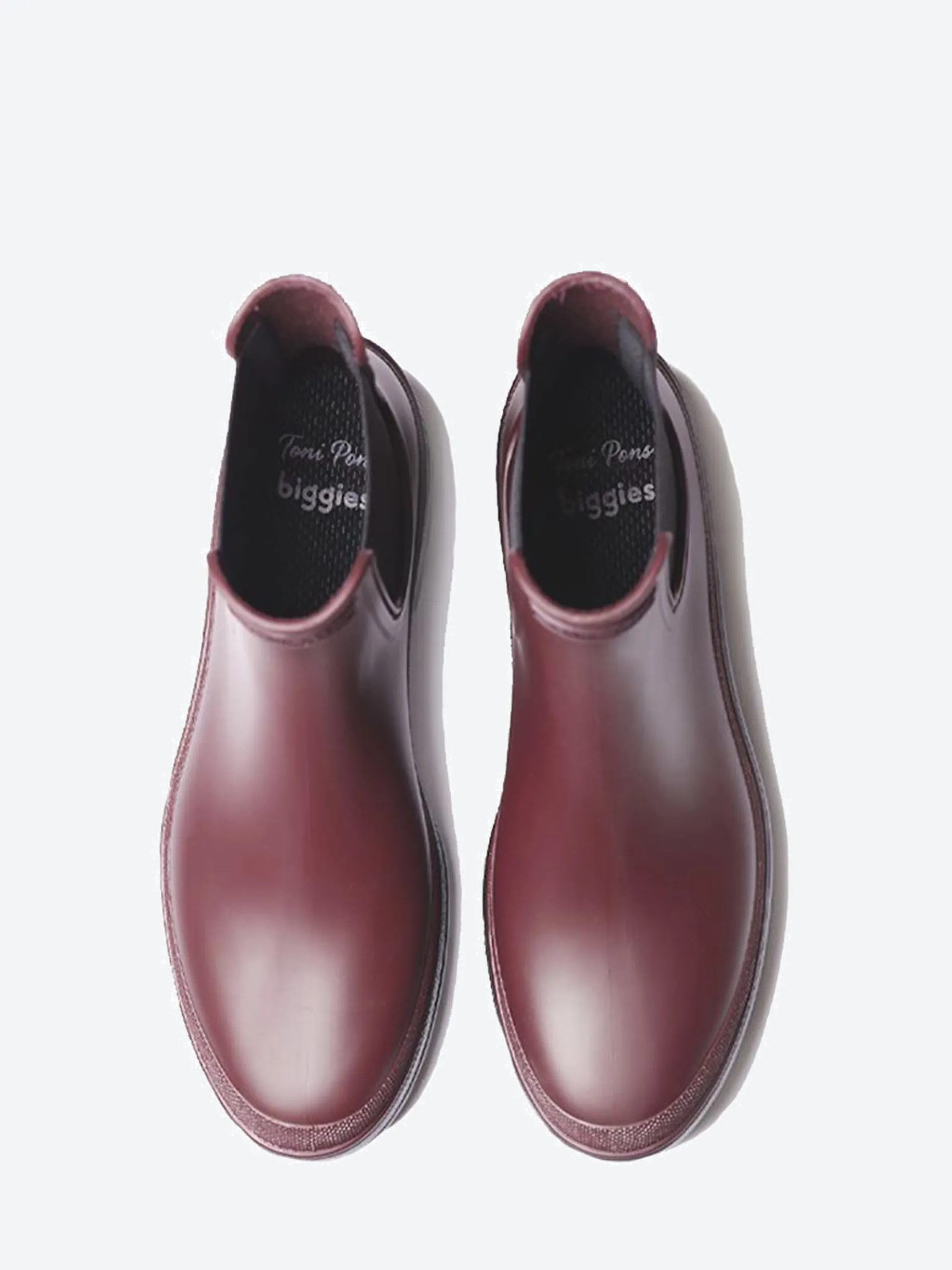 Toni Pons - Carter in Burgundy