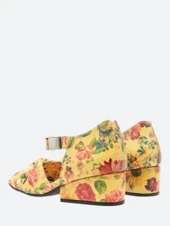 Tracey Neuls - Jackie in Heironymous