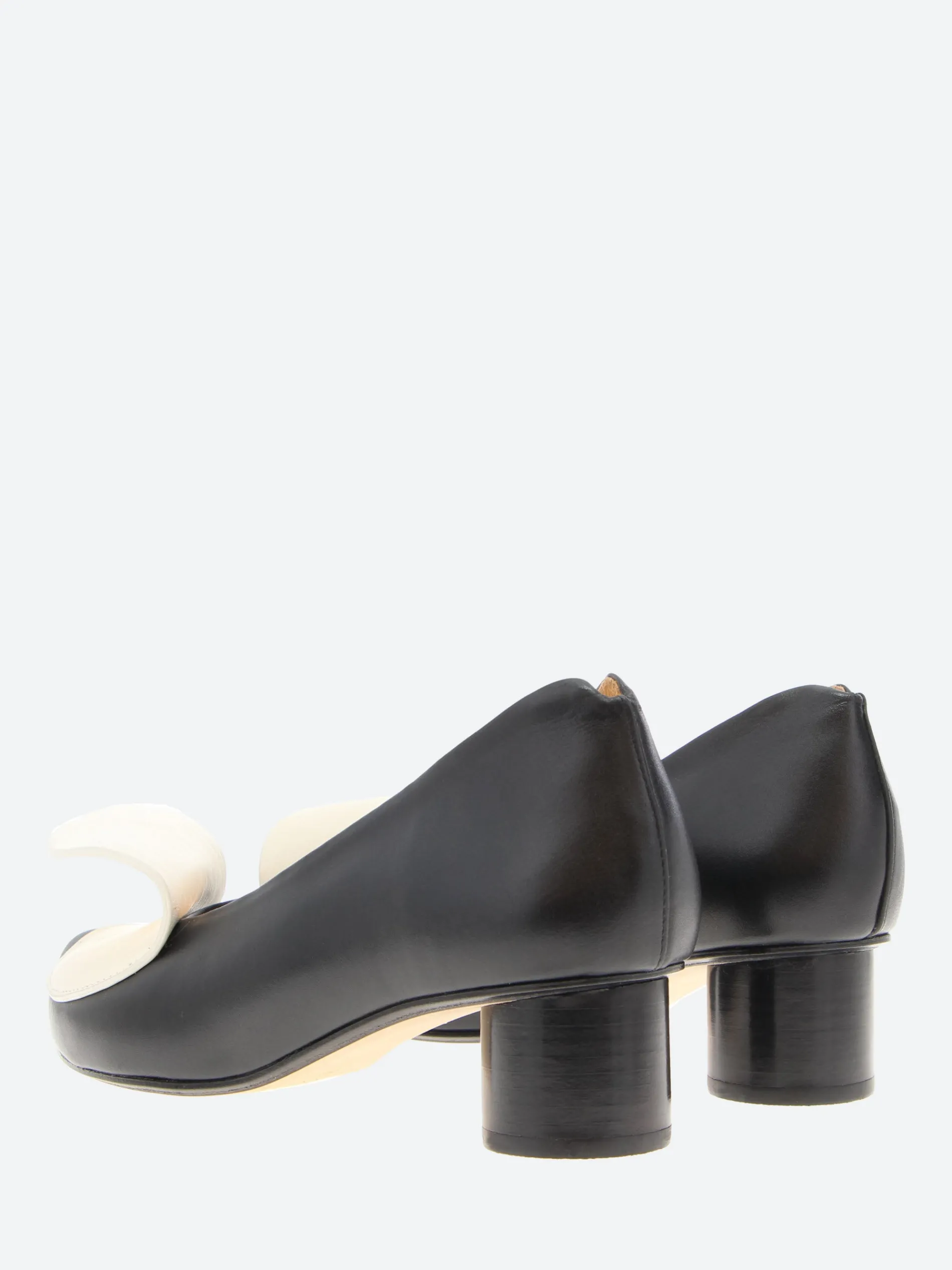 Tracey Neuls - Julip in Smoke