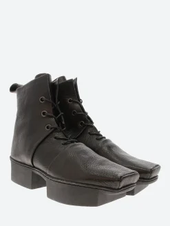 Trippen - Box Outcome in Black