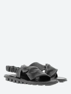 Trippen - Closed Embrace in Black Waw