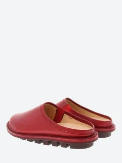 Trippen - Closed Half Yen in Red