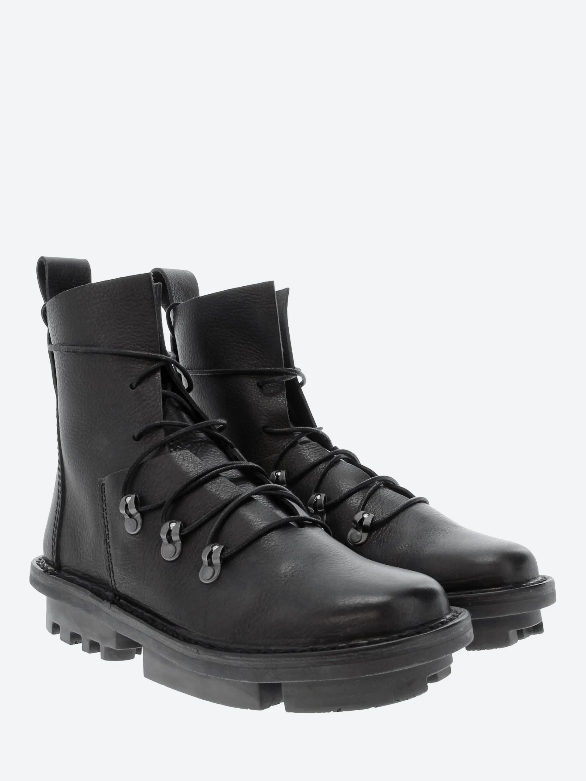 Trippen - Closed Standstill in Black