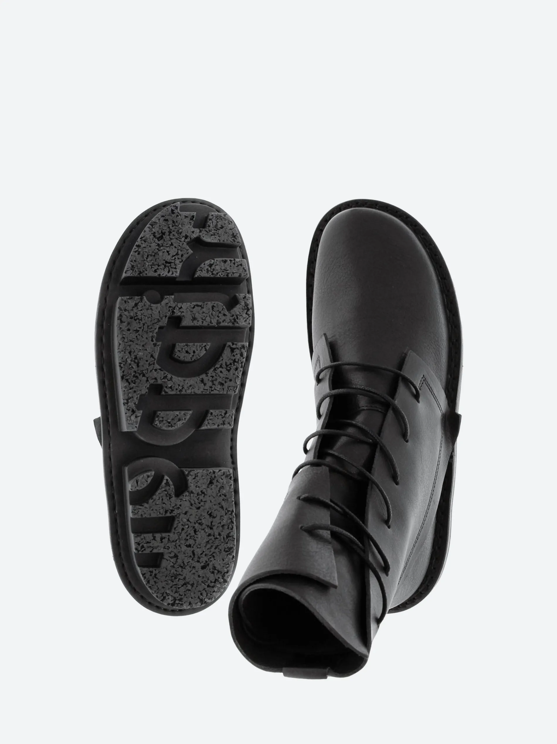 Trippen - Closed Vacate in Black