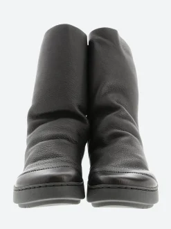 Trippen - Swan Shovel in Black