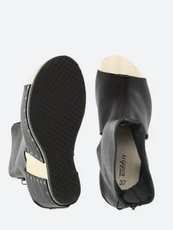 Trippen - Wood Occident in Black Waw