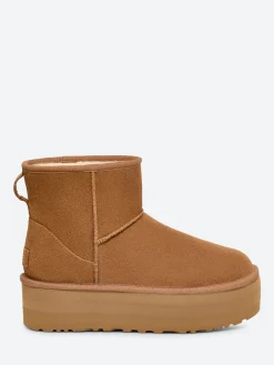 UGG - Classic Mini Platform in Chestnut