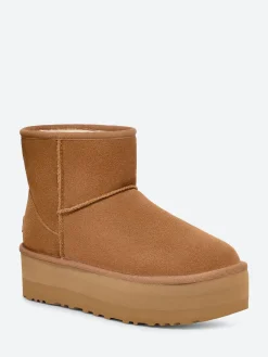 UGG - Classic Mini Platform in Chestnut