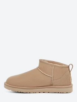 UGG - Classic Ultra Mini in Sand