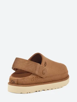 UGG - Goldenstar Clog in Chestnut