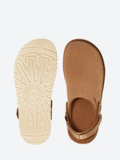 UGG - Goldenstar Clog in Chestnut