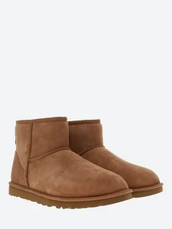 UGG - M Classic Mini in Chestnut