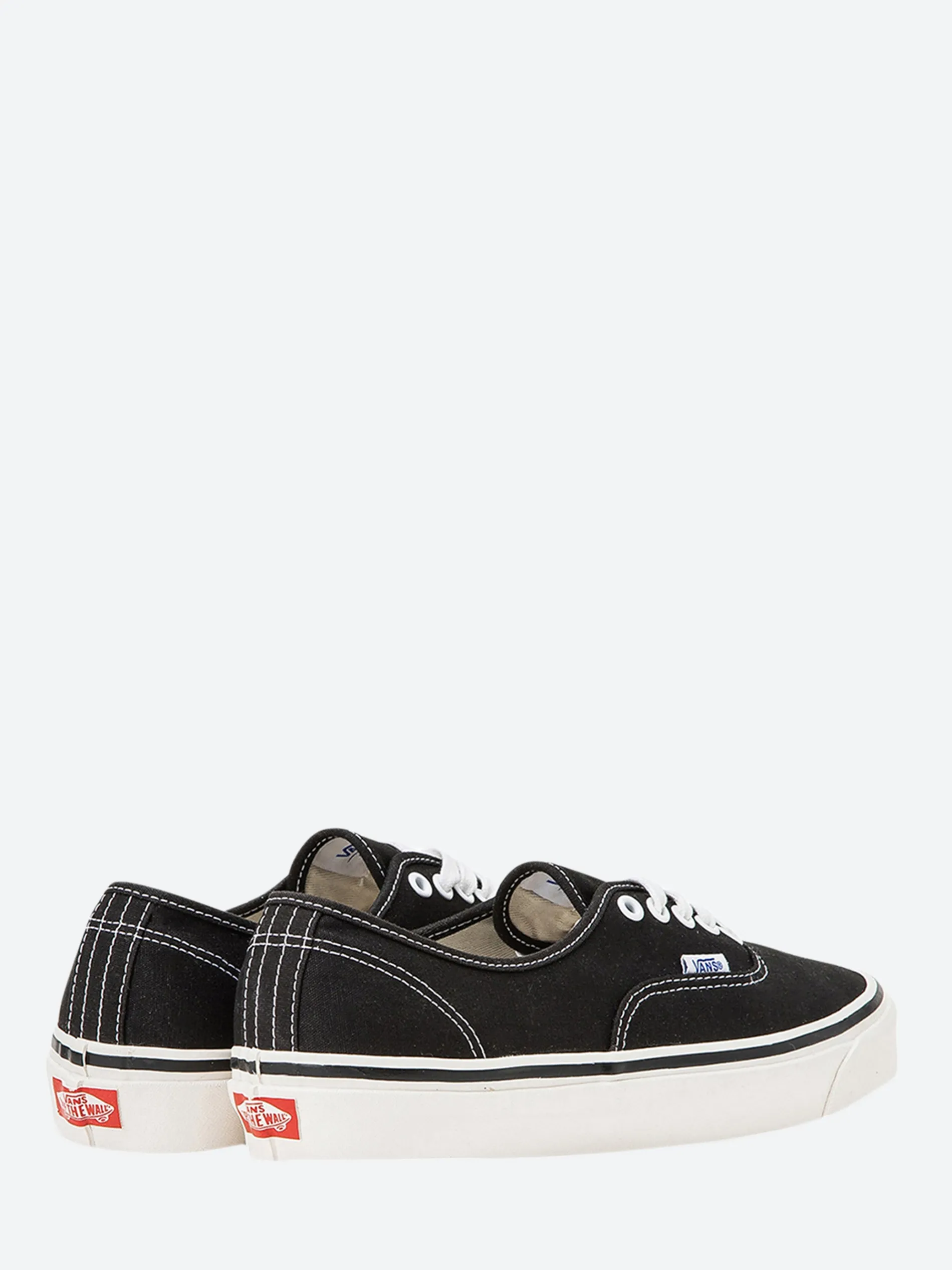 Vans - Anaheim Factory Authentic 44 DX in Black
